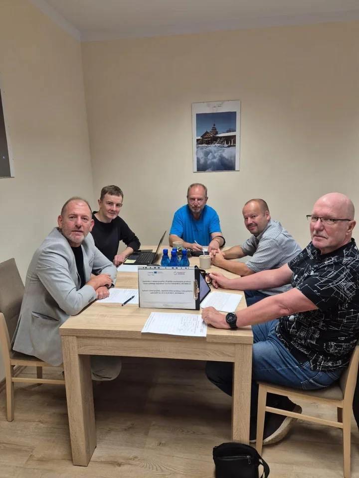 11.06.2026 r. Szczawno-Zdrój - spotkanie Okresní svaz stolního tenisu Trutnov, reprezentowany przez Tělovýchovná a sportovní unie Trutnovska, z.s., oraz Dolnośląski Okręgowy Związek Tenisa Stołowego we Wrocławiu. 