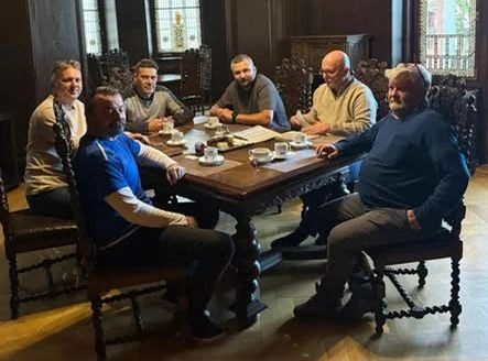 Nawiązywanie partnerstw